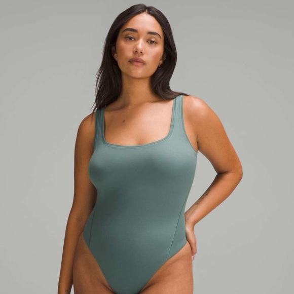 Lululemon Wundermost Square Neck Nulu Bodysuit Sleeveless Forest Green 1X NWT - Picture 2 of 10